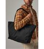 Westfordmill_w610_black_lifestyle_1302_cropped-product_medium_szerkesztve_rajzt%c3%a1bla_1