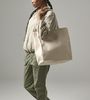 Quadra_qd23_natural_lifestyle_2887_cropped-product_medium