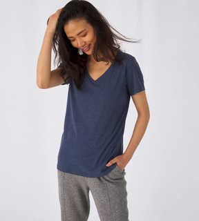 B&C Triblend V /women 
